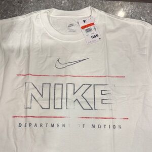 Nike White and Red Men's Tee
